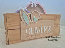 Load image into Gallery viewer, Easter Plaque + Crate - interchangeable plaque
